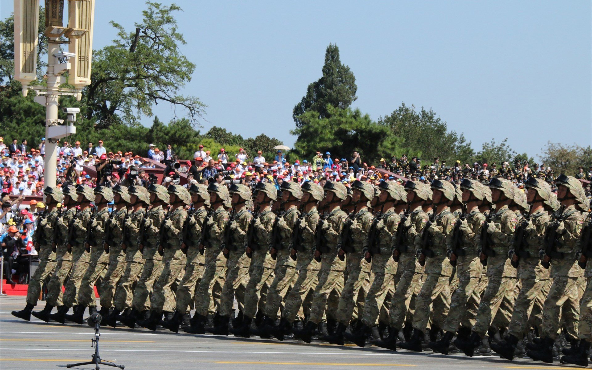 史上最“疯狂”的抢断表现：斯托亚科维奇在关键会中扮演“防守大闸”！