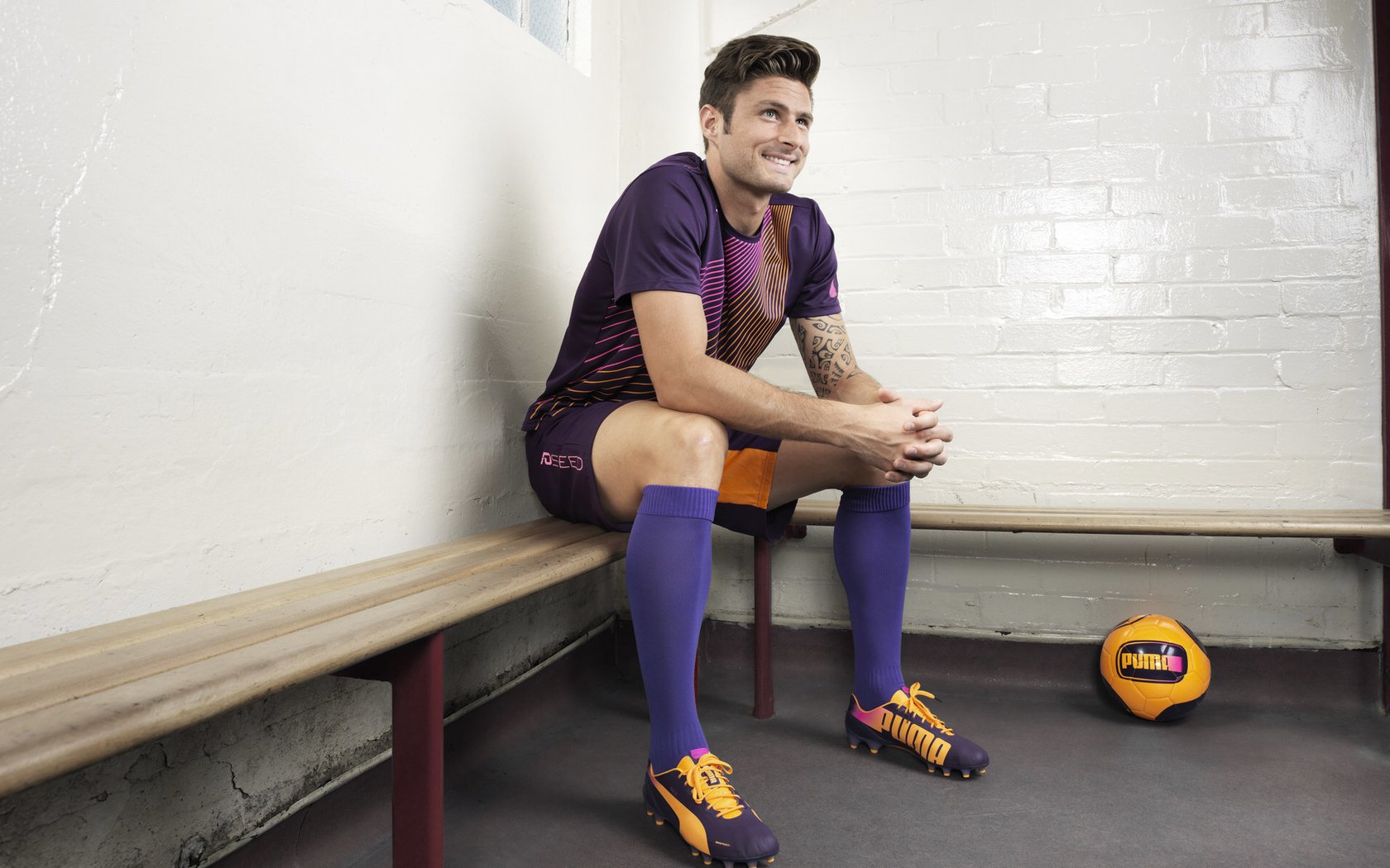 “六人制袋棍球：速度、力量与策略的完美碰撞”