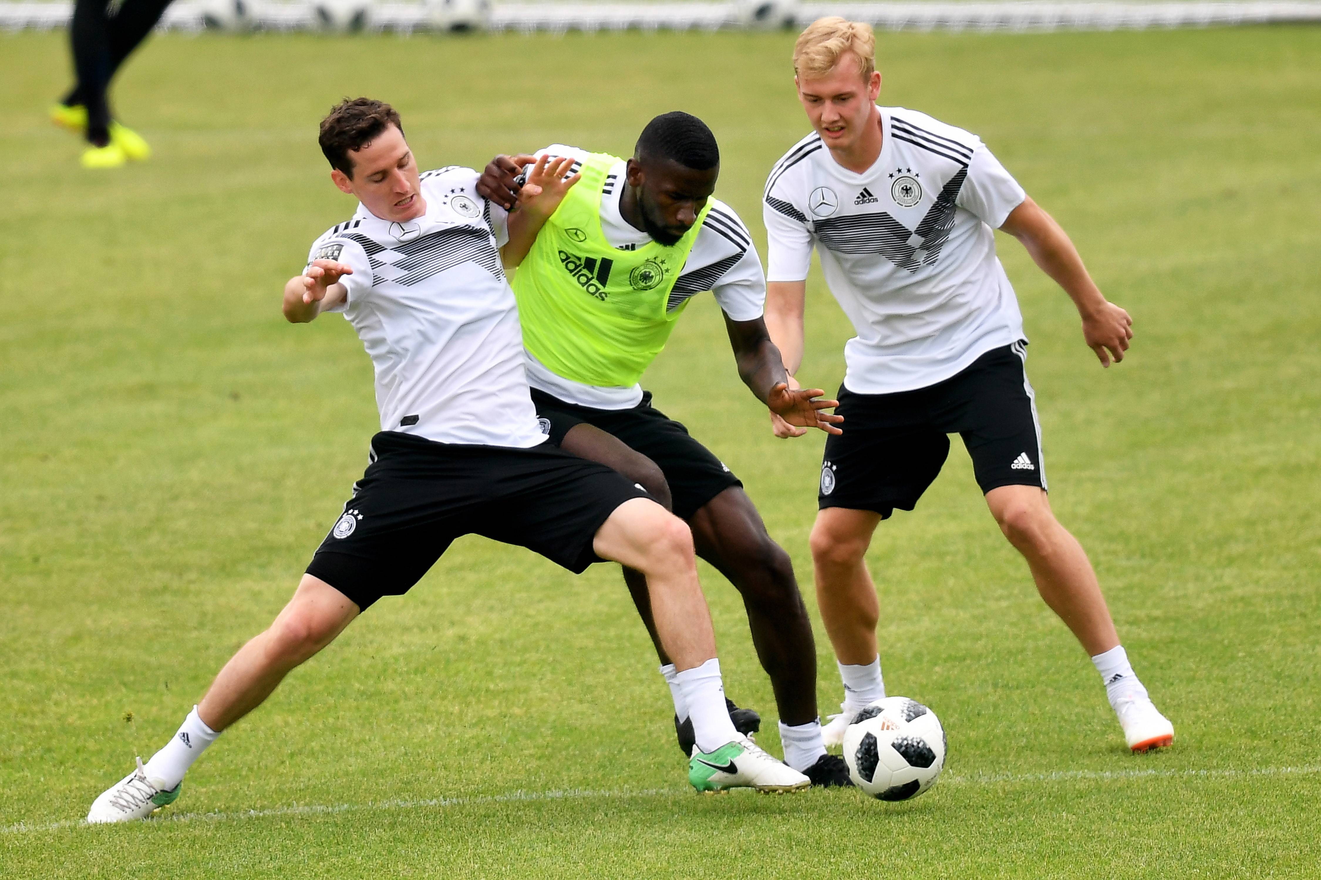 数据与表现:德甲球队的训练科技革新 数据与表现:德甲球队的训练科技革新