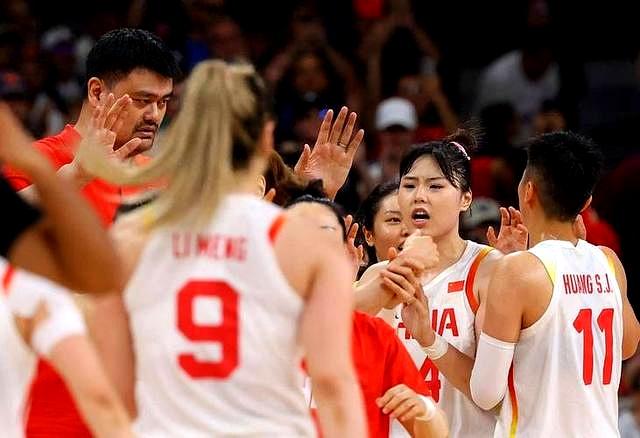 CBA与女子篮球的互动：双赢的局面