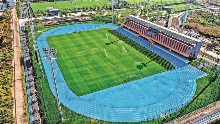 关于足球产业链的构建:基地与院校的协同发展的信息 关于足球产业链的构建:基地与院校的协同发展的信息