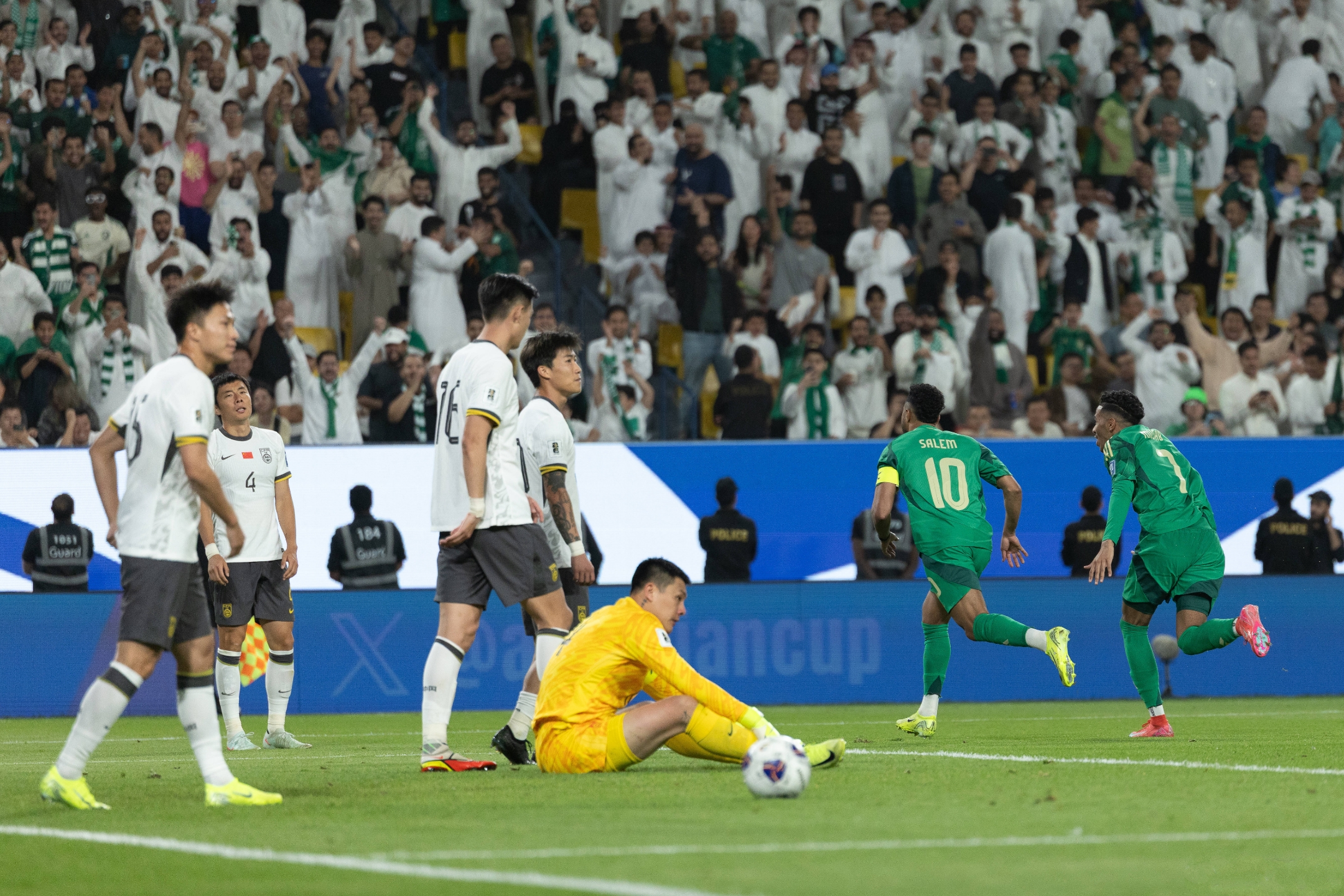 足球市场的未来:五大联赛的演变与创新的简单介绍 足球市场的未来:五大联赛的演变与创新的简单介绍