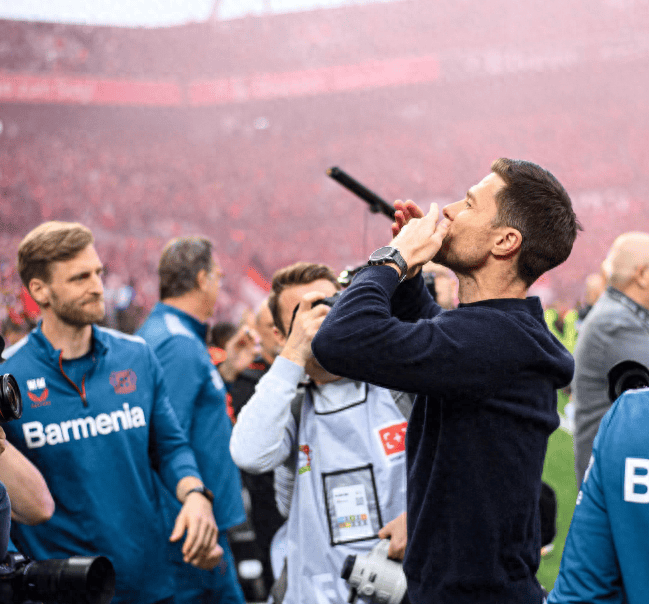 包含关键时刻的进球：德甲历史上的经典时刻的词条